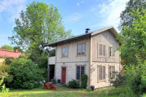 1810 Historical Charming Villa in Tammisaari Center
